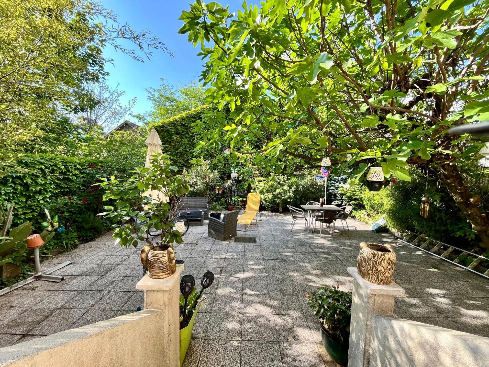 Ferienwohnung La Casa, Acces Terrasse De L'Etablissement Rives  Exterior foto